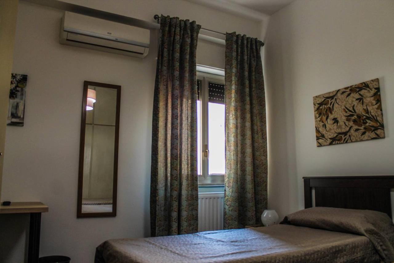 Alexander House Gasthof *